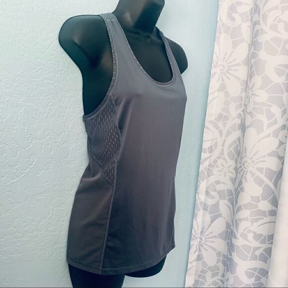 Victoria Secret Sport Gray Mesh Racerback Athletic Tank Top. Size XS - Picture 3 of 9